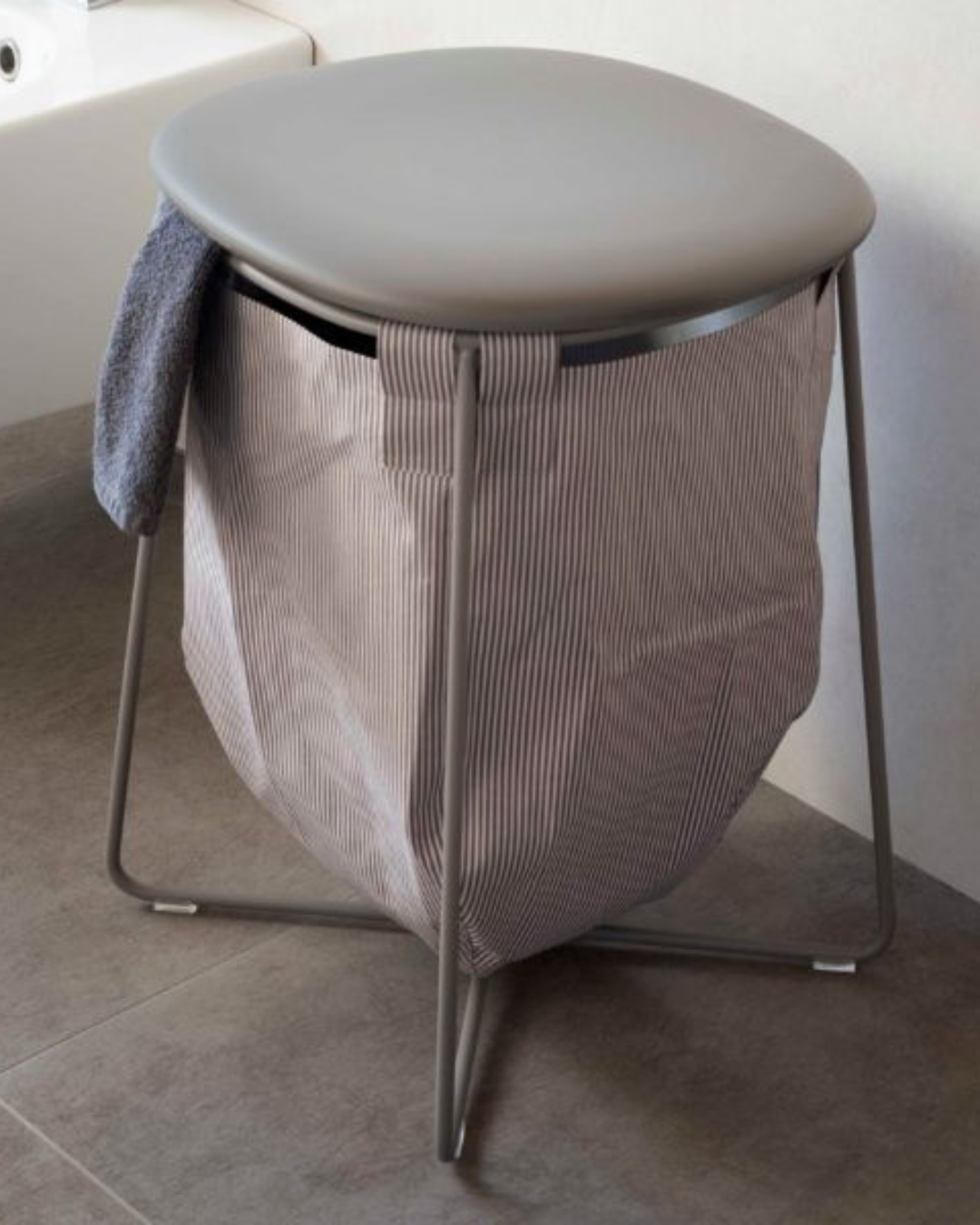 Viood Container Portabiancheria Geelli